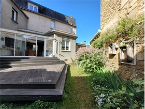 maison-villa à la vente -   86000  POITIERS, surface 176 m2 vente maison-villa - APR670190